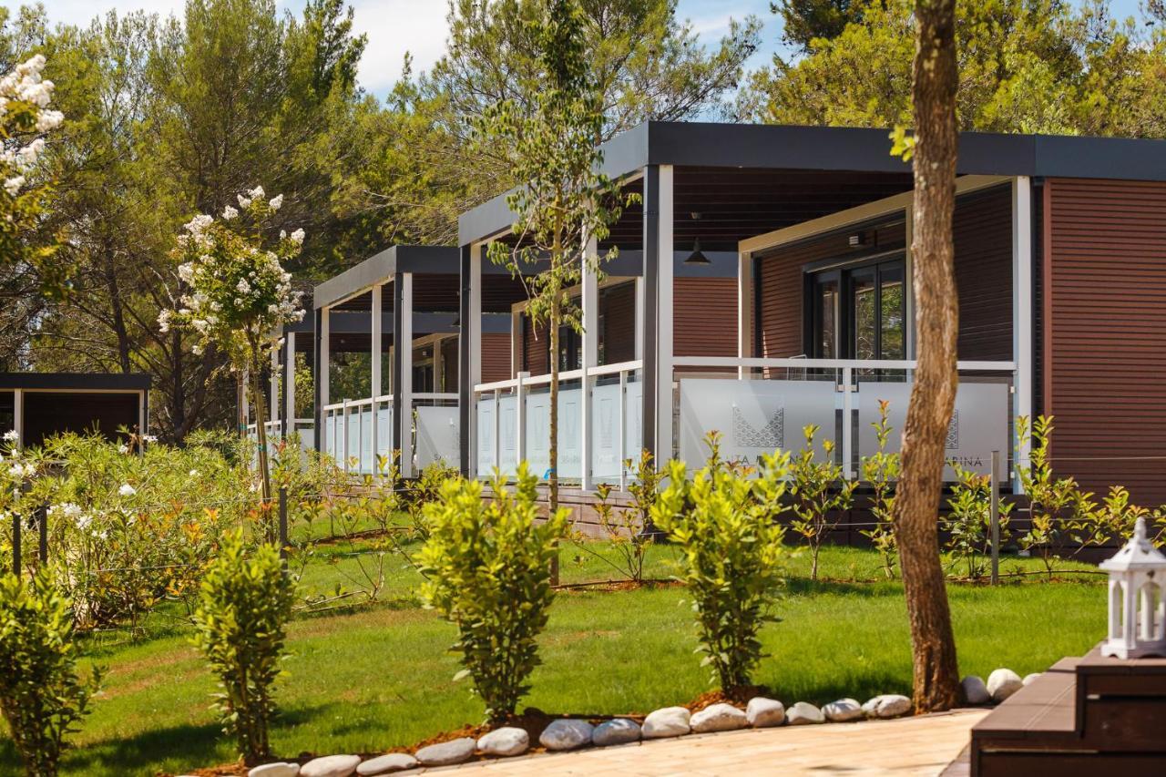 Tar-Vabriga Premium Camping Homes Santa Marina, Lanterna מראה חיצוני תמונה